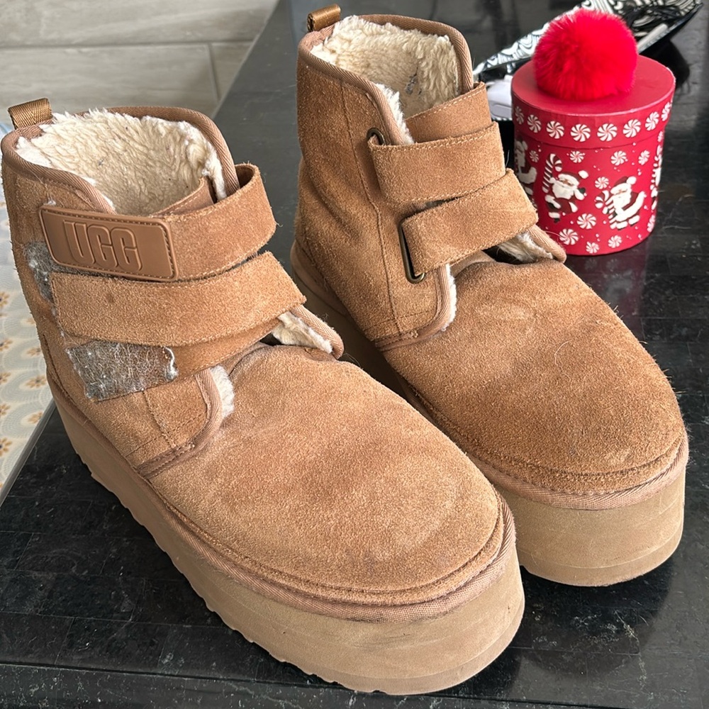 UGG Women’s Nuemel Platform Boot